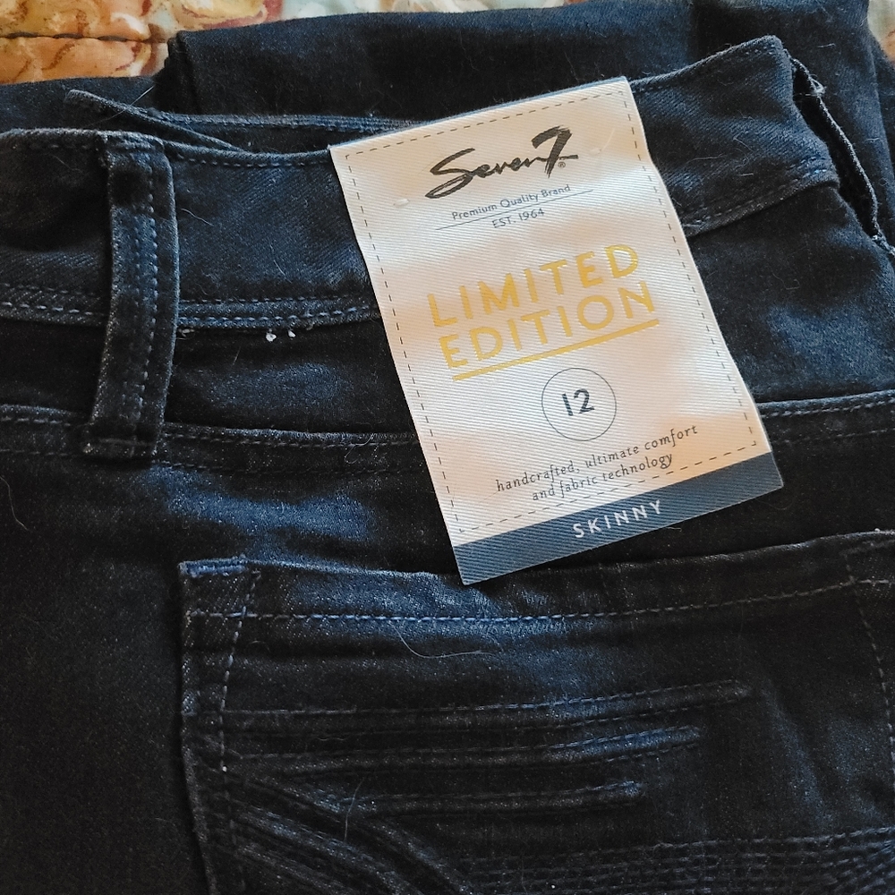 Seven jeans